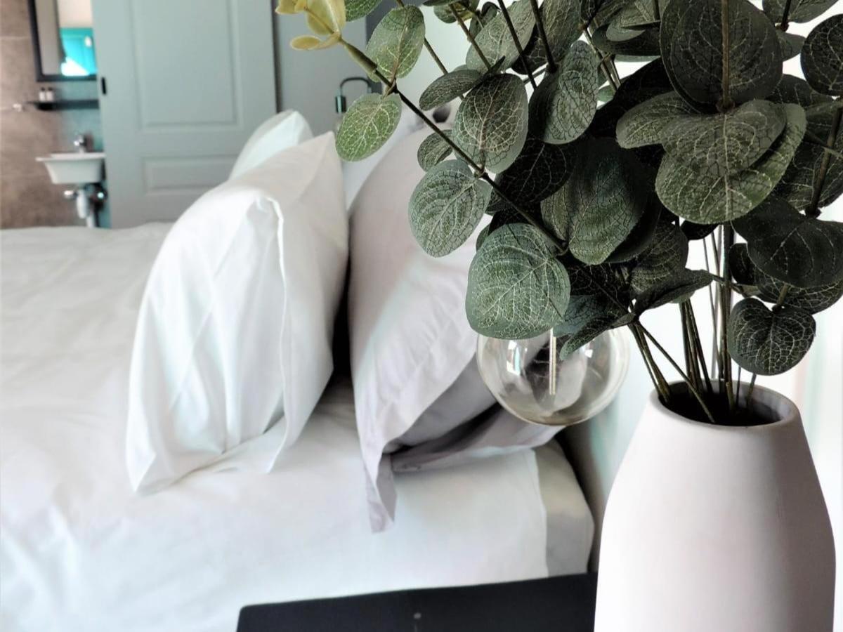 The Lantern Guesthouse Bloemfontein Zimmer foto